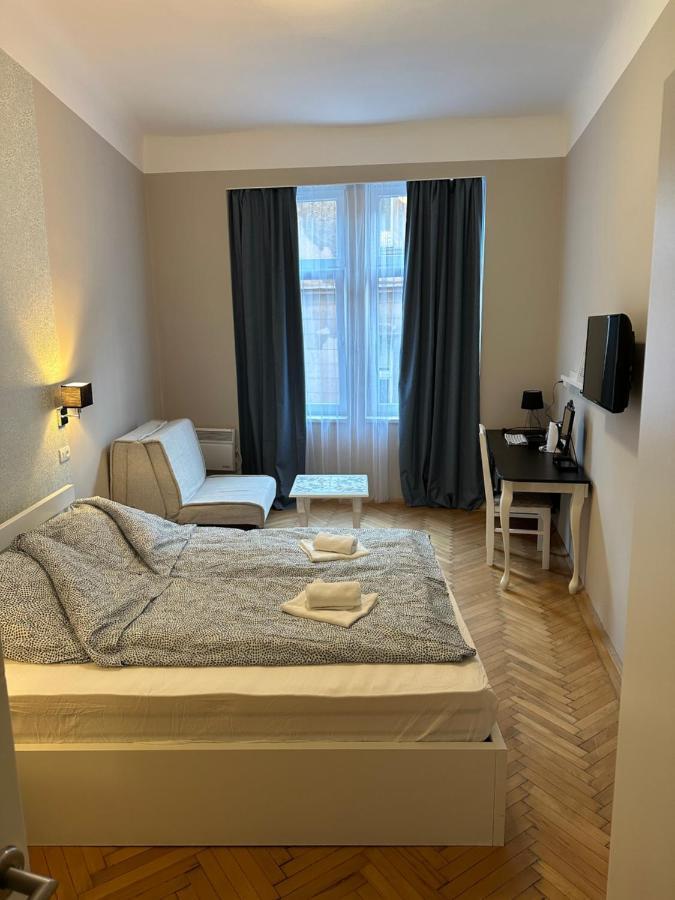 Nice 5 Apartments Сараево Экстерьер фото