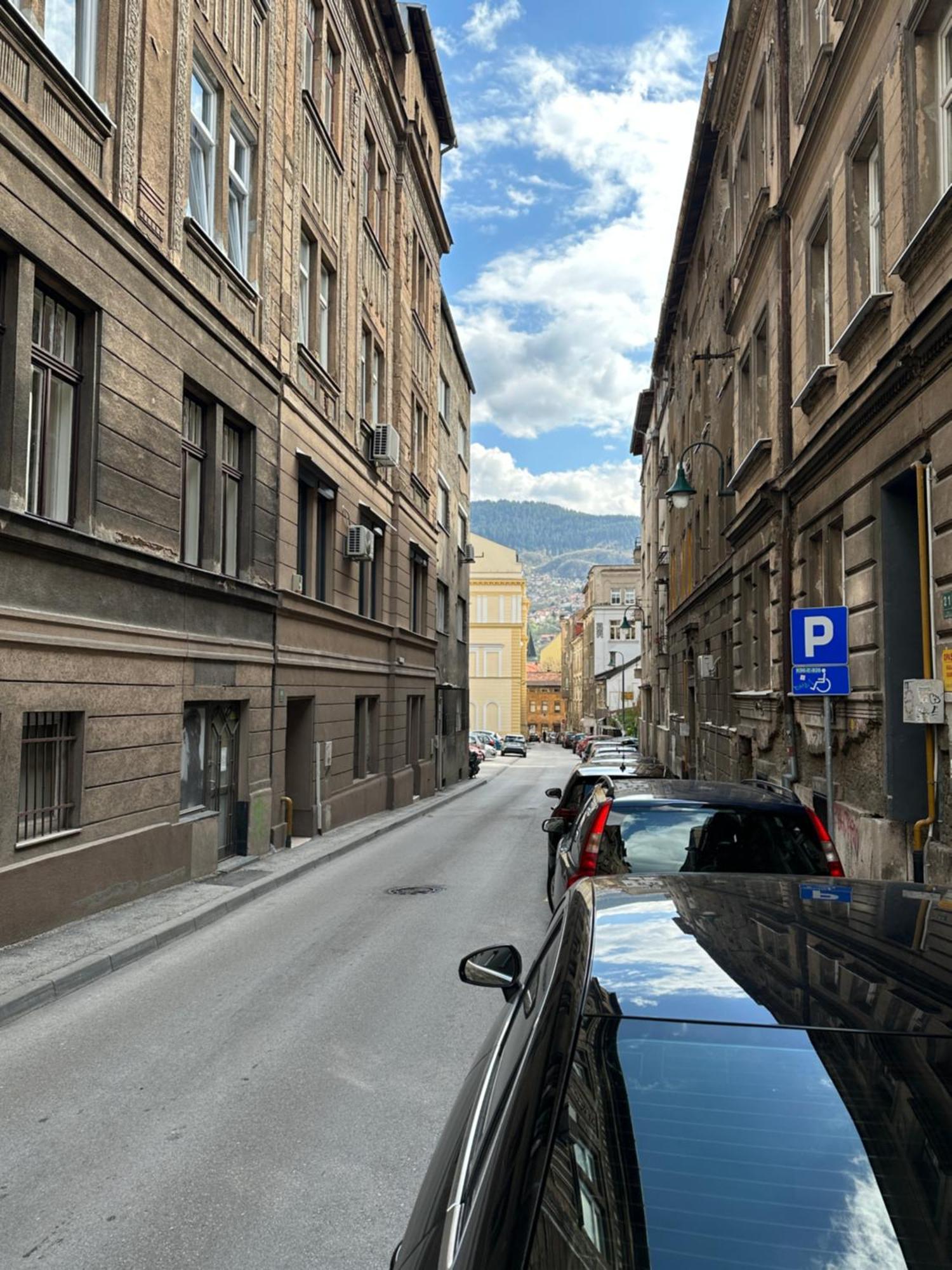 Nice 5 Apartments Сараево Экстерьер фото